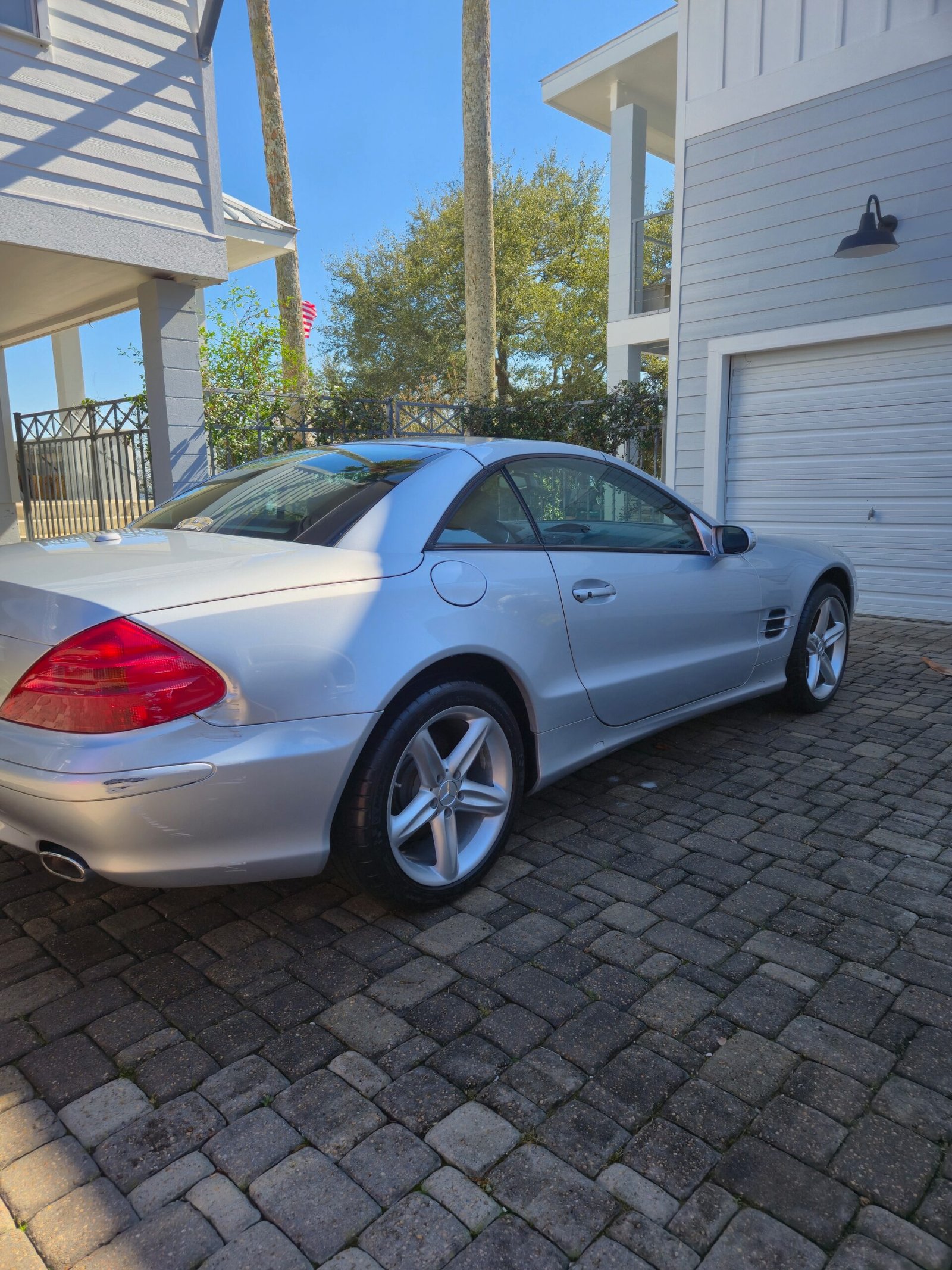 Silver Mercedez Angle